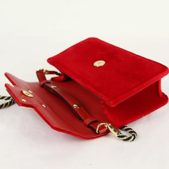 GUCCI Broadway Red Velvet and Leather Crystal Bag, New - Picture 7 of 10
